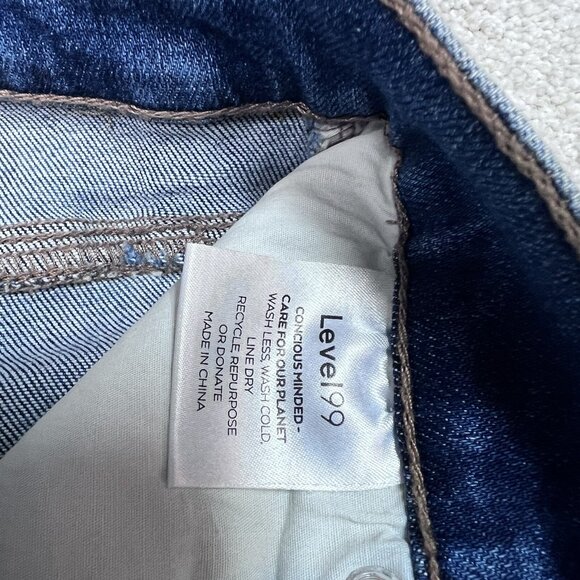 Level99 Shorts Women’s Blue Denim Pockets Size 24 NWT - Picture 10 of 11